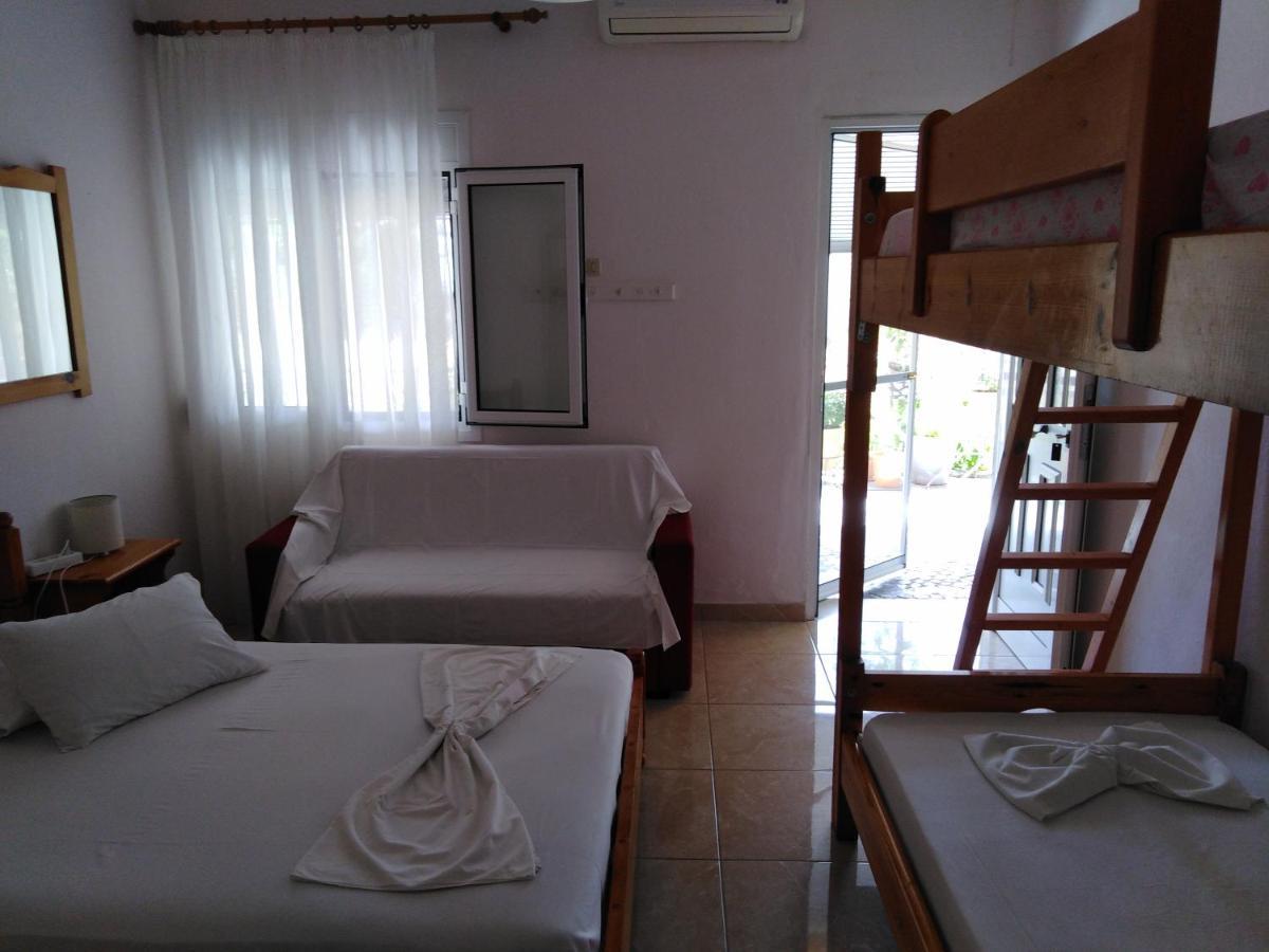 Miltos Rooms Leptokaryá Buitenkant foto